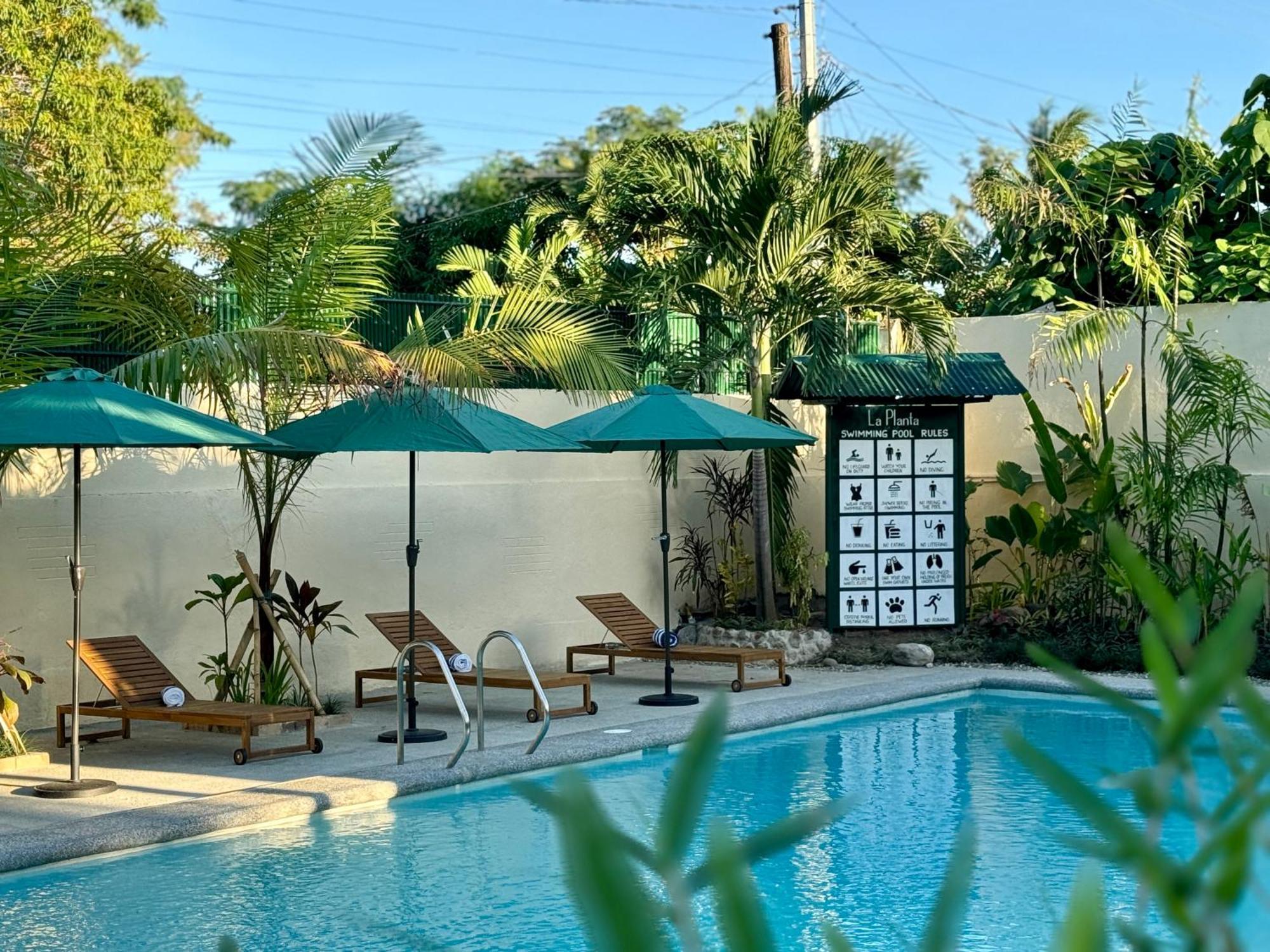 La Planta Hotel And Restaurant, Inc. Bais Bagian luar foto