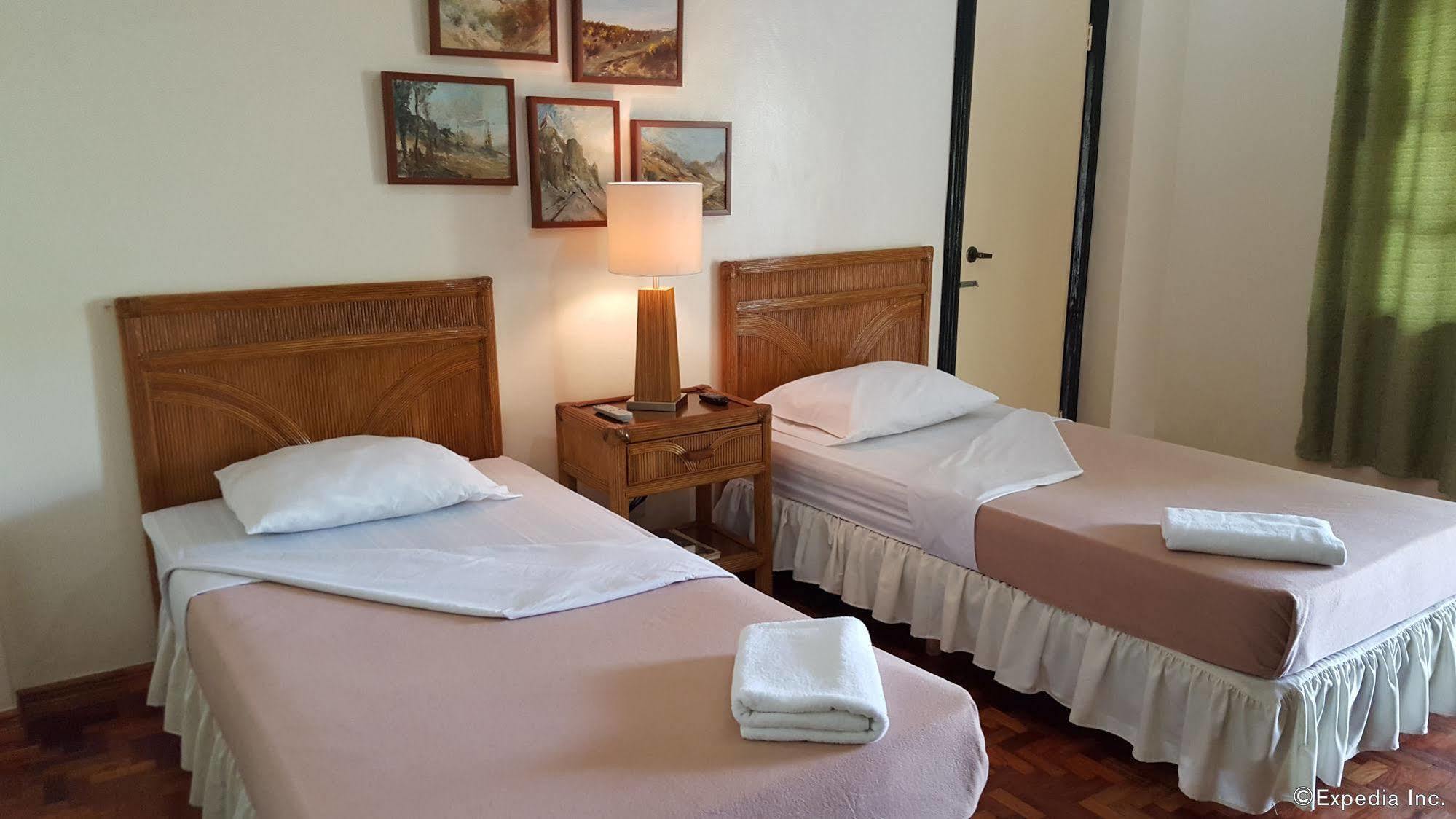La Planta Hotel And Restaurant, Inc. Bais Bagian luar foto