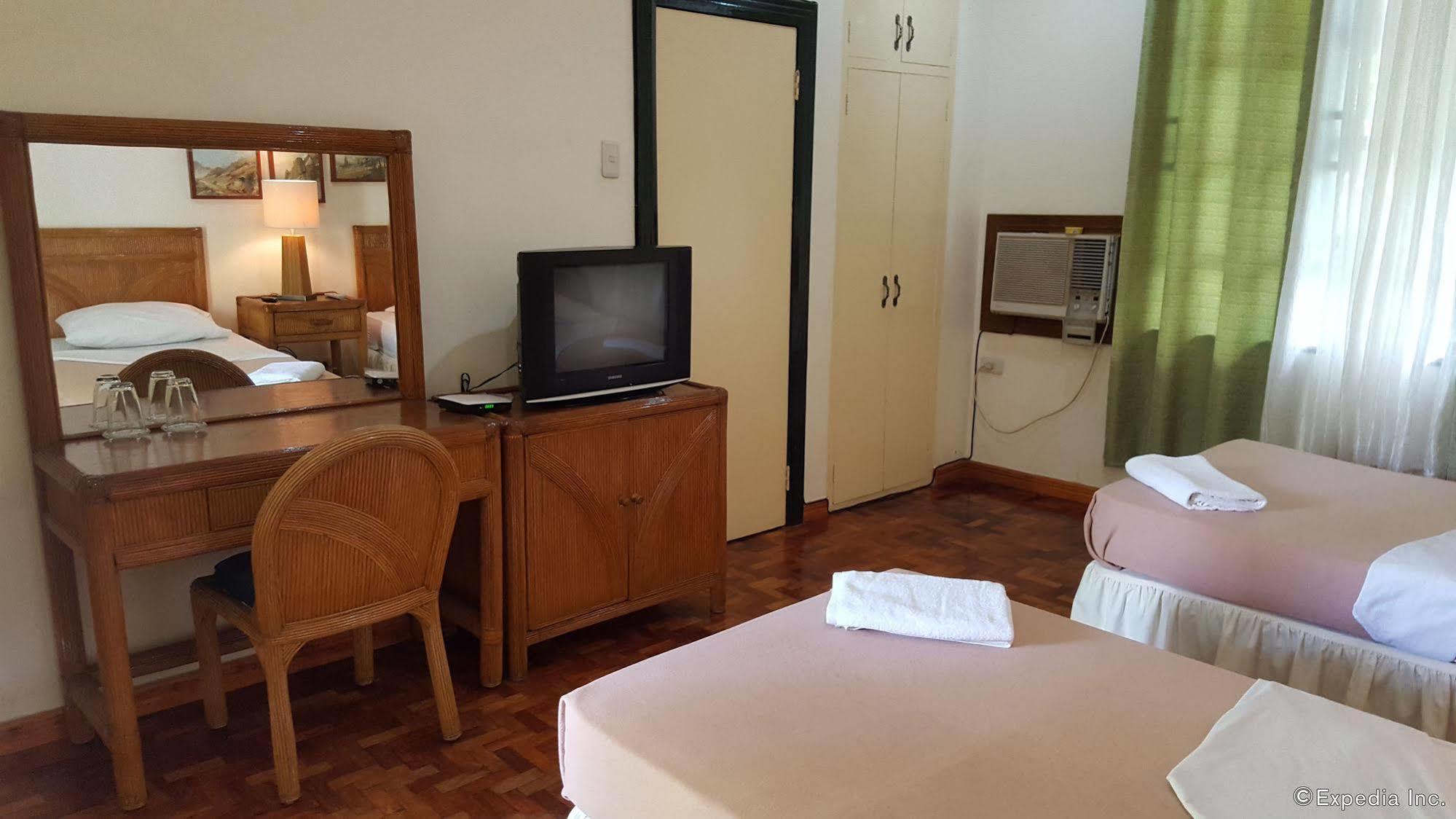La Planta Hotel And Restaurant, Inc. Bais Bagian luar foto